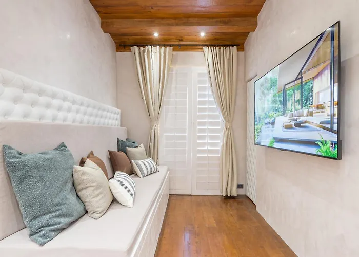 Cozy Style 48 Sqm 500mbps Apartment *